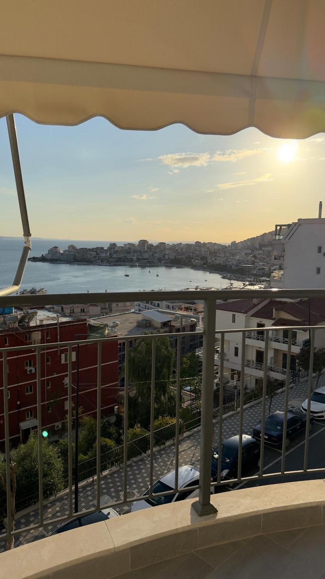 Saranda Deluxe Apartments Exteriör bild