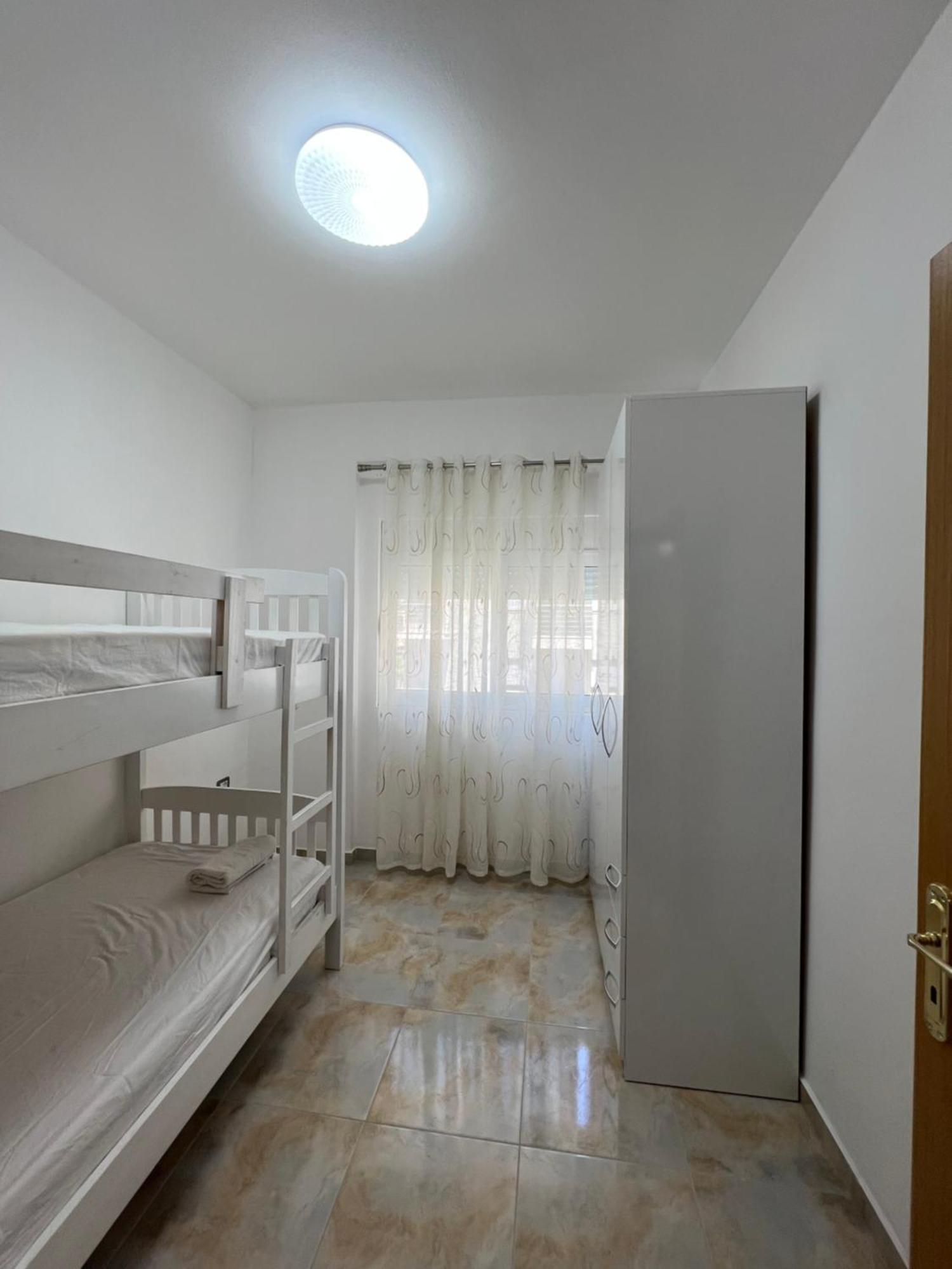 Saranda Deluxe Apartments Exteriör bild